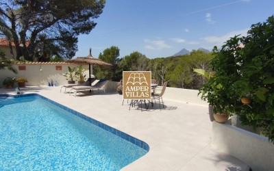Exclusiva villa, rodeada de privacidad y naturaleza